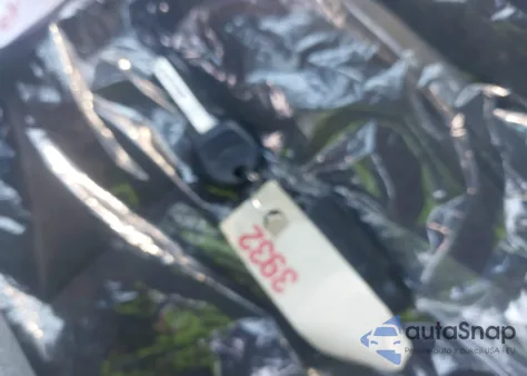 2020 Chevrolet Silverado 1500 4Wd Standard Bed Lt from USA, damaged, VIN 1GCRYDED6LZ169300